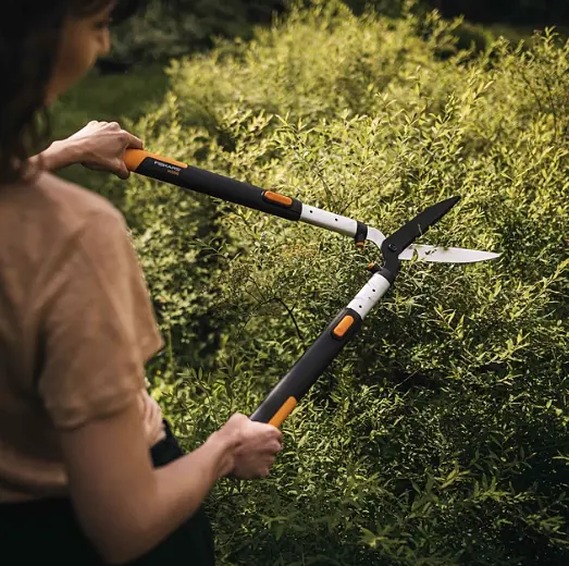 Ножиці для живої огорожі Fiskars SmartFit телескопічні HS86 114800 (1013565) - фото 5