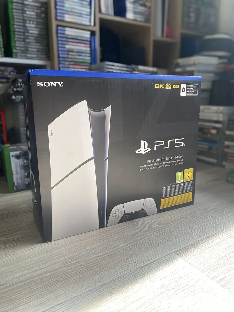 Стаціонарна ігрова приставка Sony Playstation 5 Slim без дисковода + 1 джойстик PS5 для телевізора - фото 2