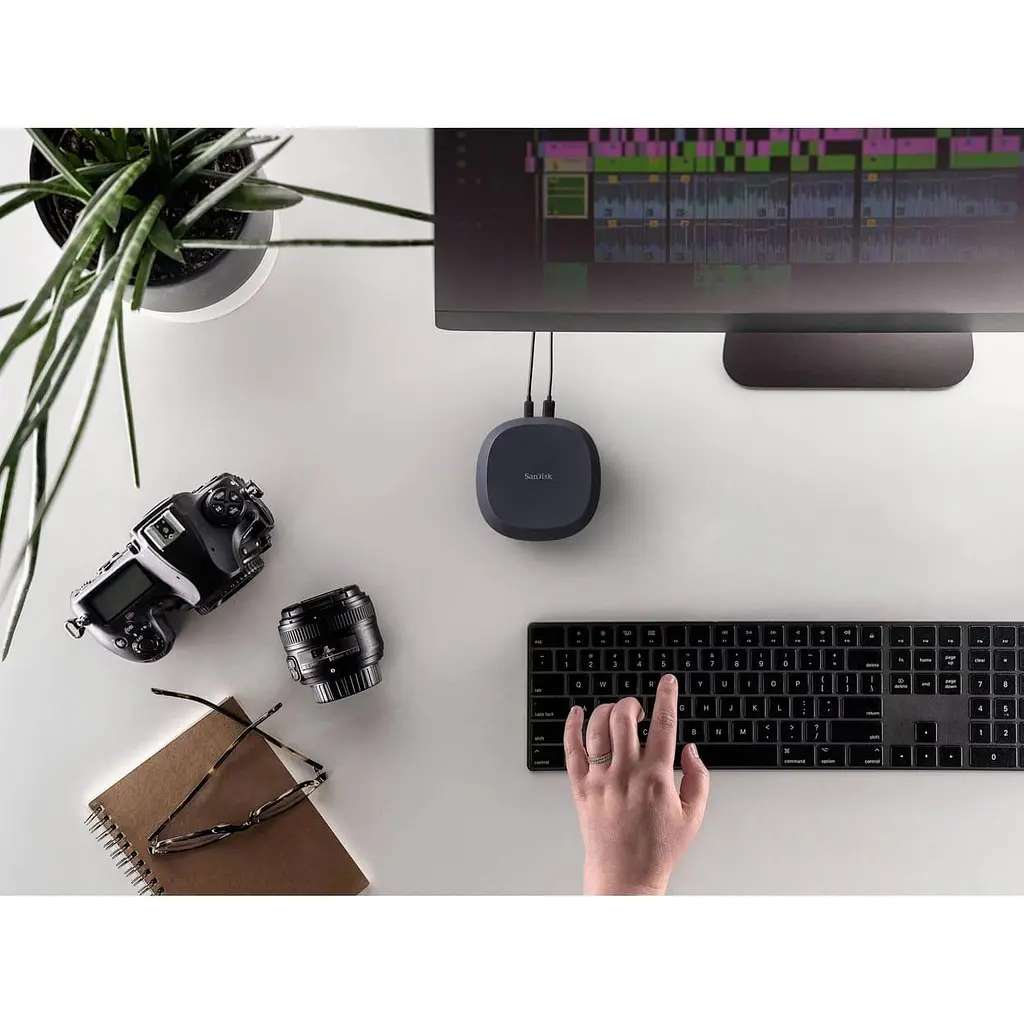 SANDISK Desk Drive 8TB USB Type-C Desktop External SSD, up to 1000MB/s, High-capacity Solid State Drive - фото 9