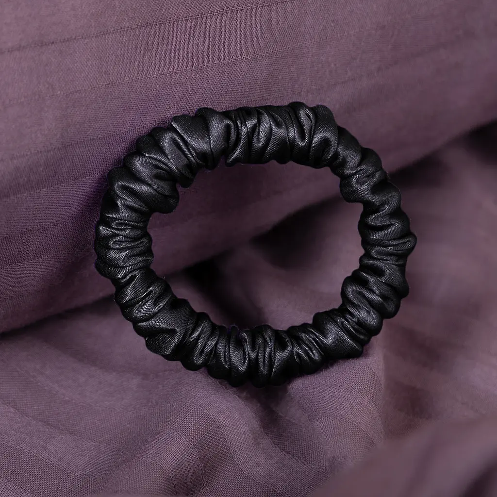 Набір із 2 шовкових резинок для волосся Чумацький Шлях S+L - два режими фіксації чорний (1242-02) - фото 4