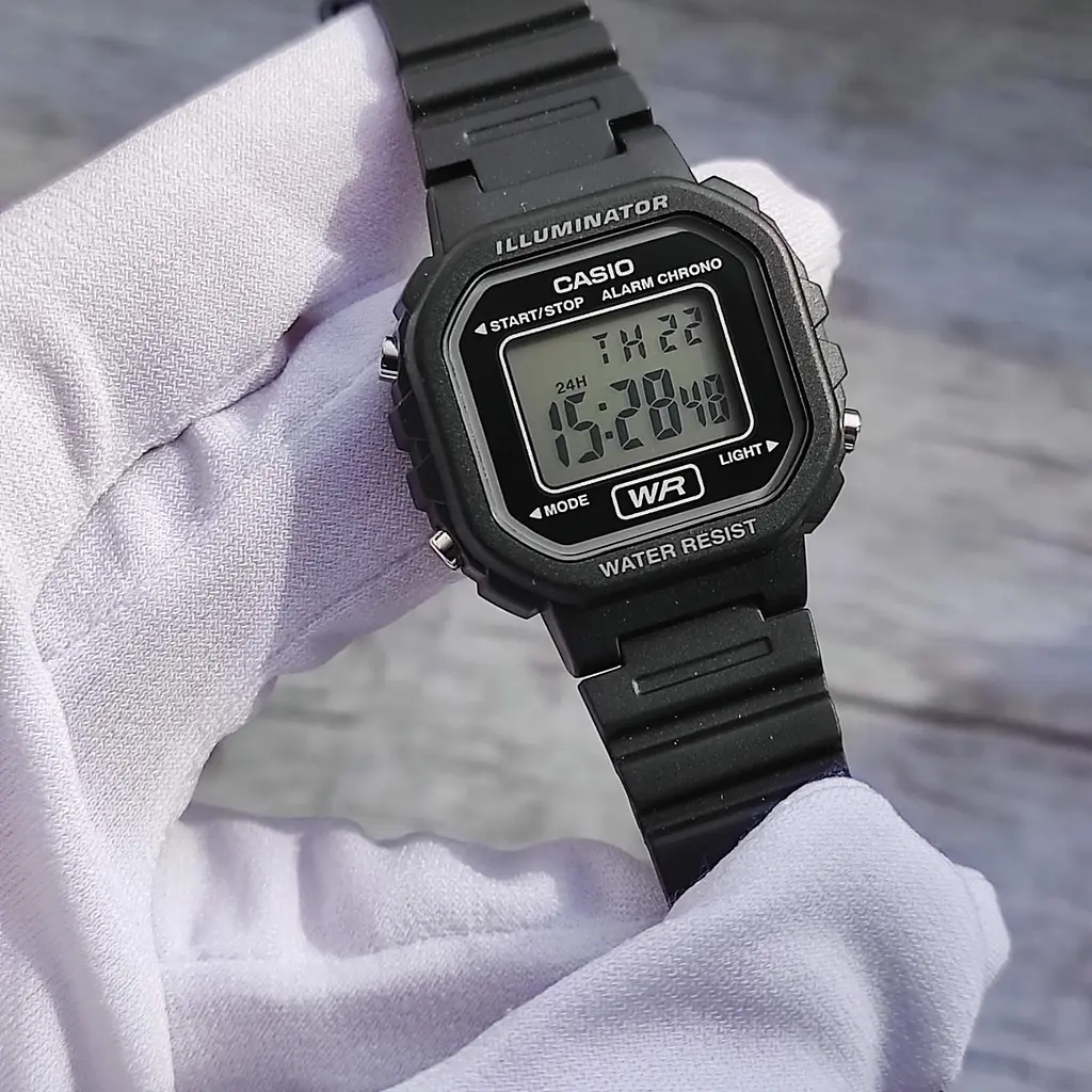 Годинник Casio LA-20WH-1AEF - фото 5