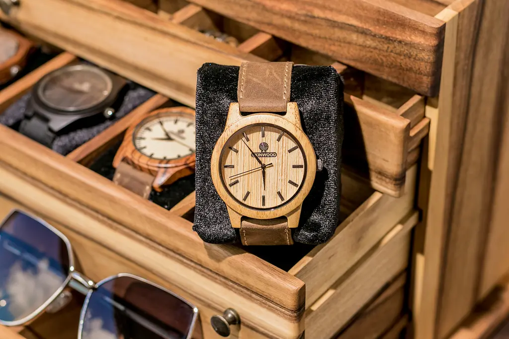 Шкатулка для украшений EcoWalnut с деревянной крышкой и зеркалом L (EB-11.4) - фото 4