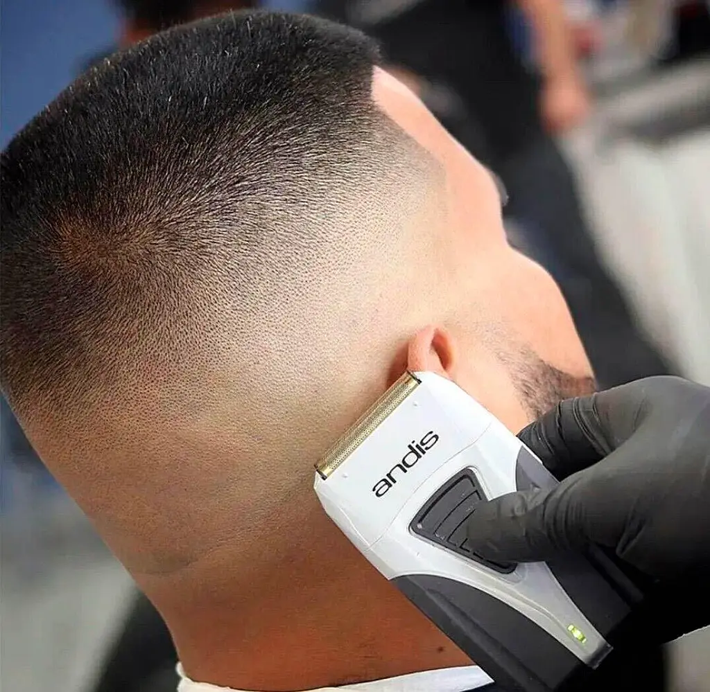 Електробритва Andis Profoil Lithium Plus Shaver TS-2 - фото 2