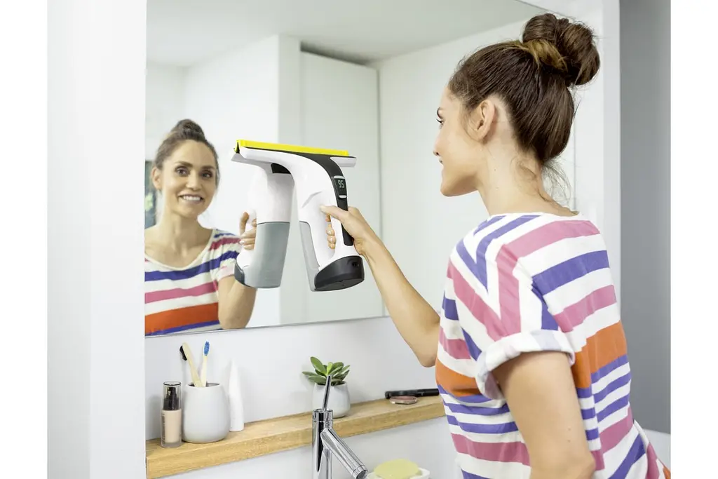 Пылесос оконный Karcher WV 6 Plus автон. работа до 100 мин белый - фото 5