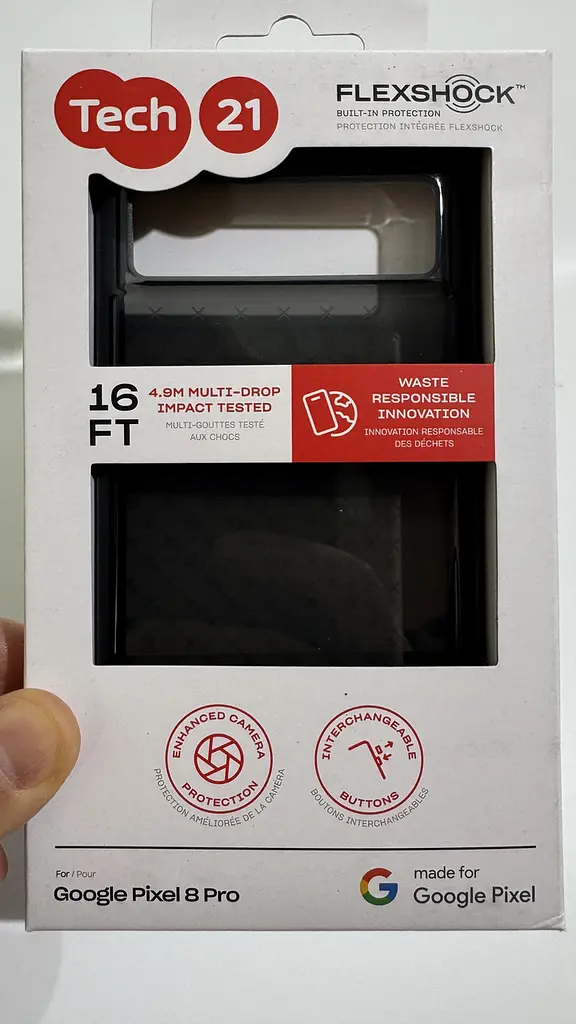 Оригінальний протиударний силіконовий чохол Tech21 Evo Check для Google Pixel 8 Pro Smokey Black - фото 4
