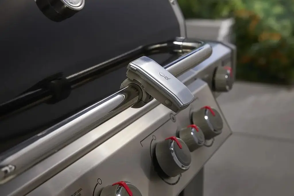 Ліхтар для грилю Weber Grill ‘n Go (7662) - фото 4