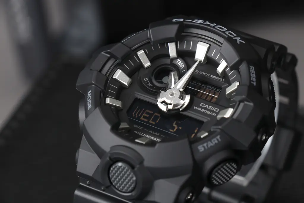 Наручний годинник Casio G-Shock GA-700-1BER - фото 4