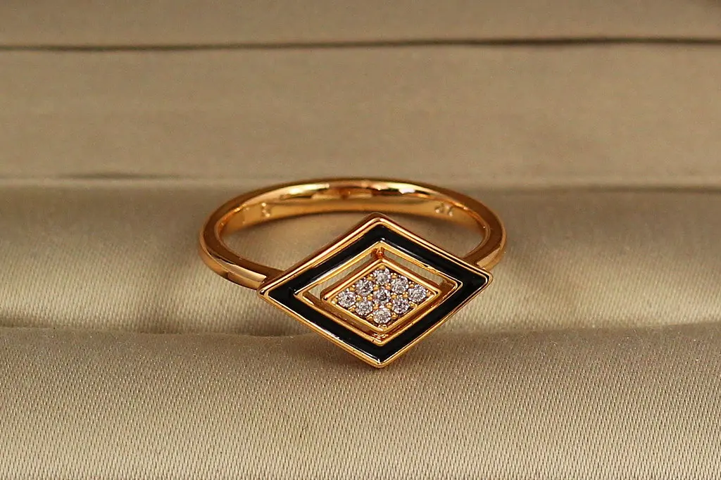 Кільце Xuping Jewelry Ромб з чорнінням р 19 золотисте - фото 2