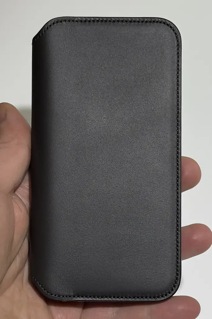 Оригінальний шкіряний чохол-книжка для iPhone 11 Pro Apple Leather Folio Black MX062ZM/A протиударний - фото 6