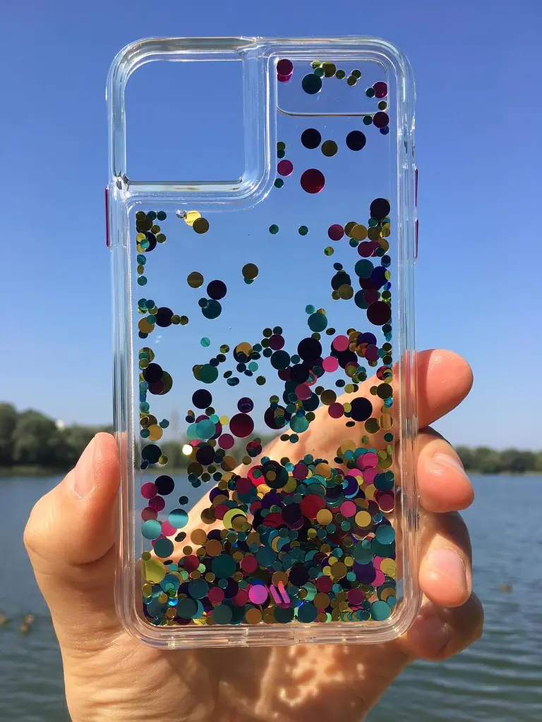 Чохол протиударний з плаваючими блискітками Case-Mate Waterfall CM039420 для iPhone 11 Pro Max/XS Max (6.5") Confetti - фото 10