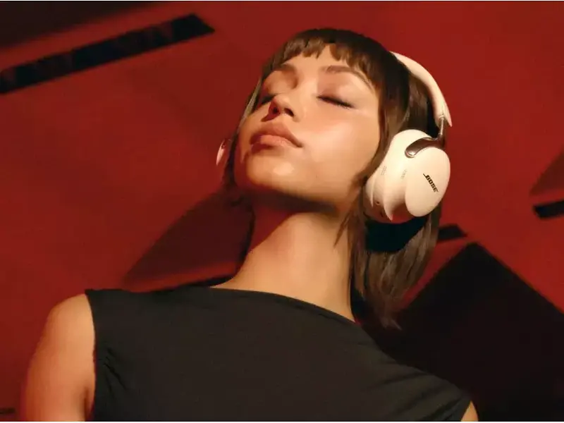 Навушники з мікрофоном Bose QuietComfort Ultra Headphones 2nd Gen White (890101-0200) - фото 7
