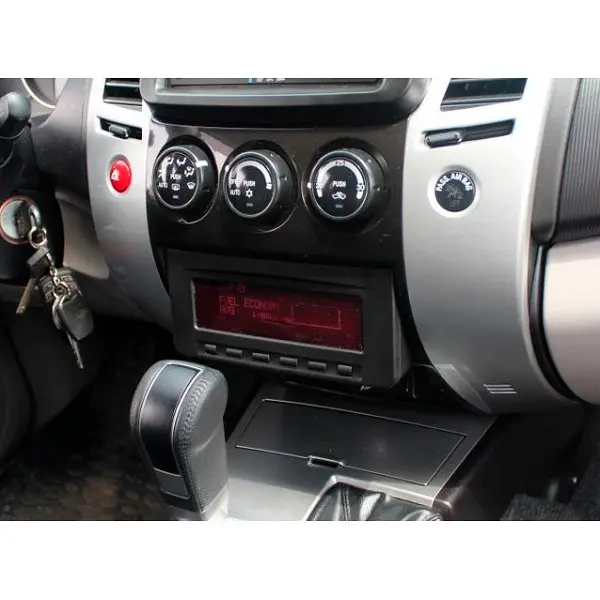 Переходная рамка Mitsubishi L200, Pajero Sport AWM 781-24-102 - фото 6