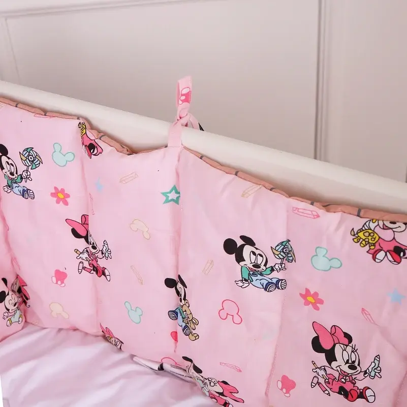 Суцільний борт в ліжечко MirSon Kids Time 20-0042 Pink Mikey Mouse 30х180 см (2200009666254) - фото 2