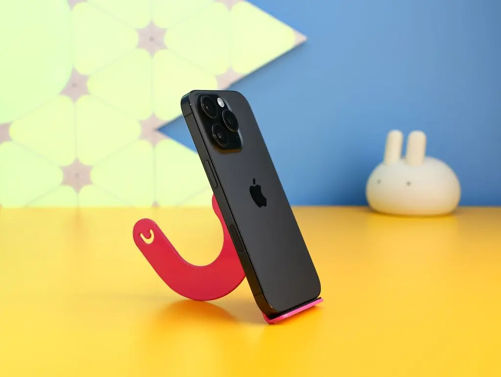 Смартфон Apple iPhone 16 Pro 256GB Black Titanium (MYNH3) Б/У [177550] - фото 6