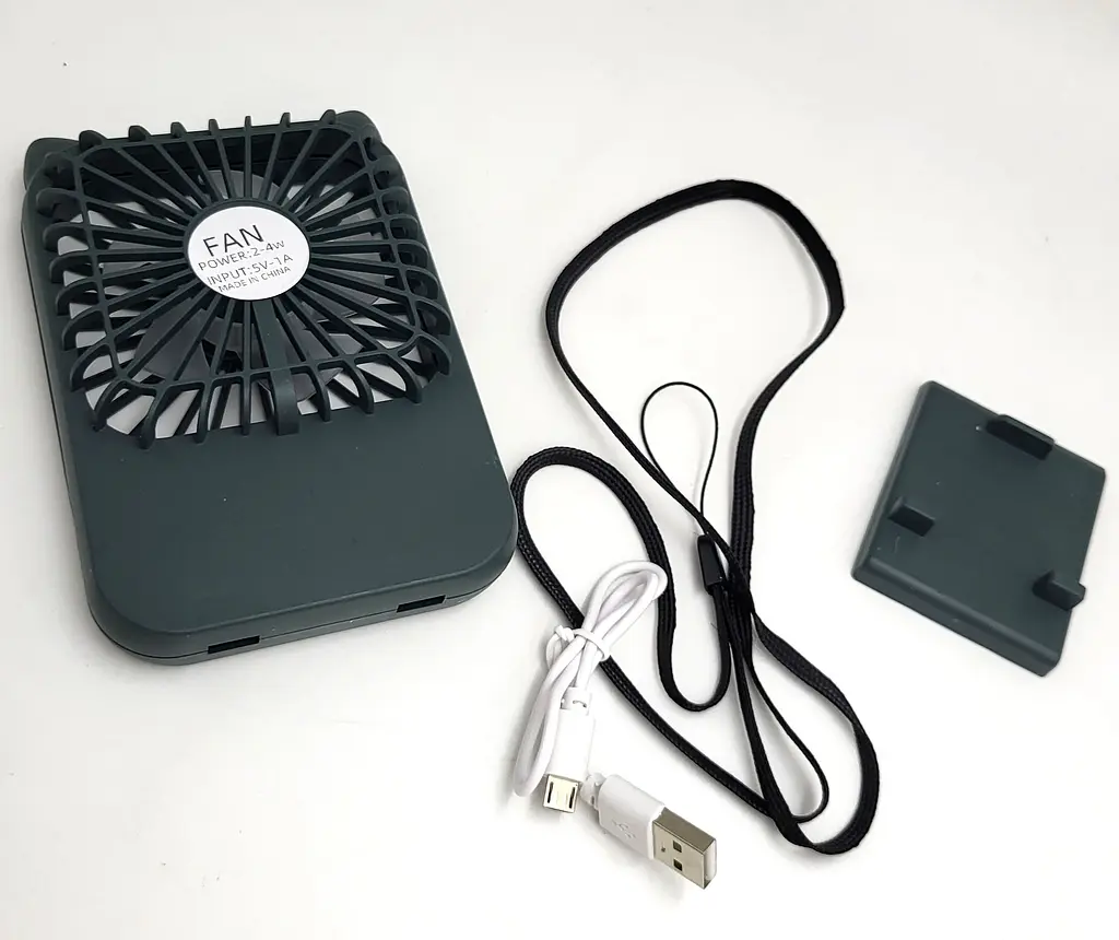 Міні вентилятор акумуляторний від USB ручний та настільний з підставкою 3 режими 9×13см UKC 064 зелений - фото 5