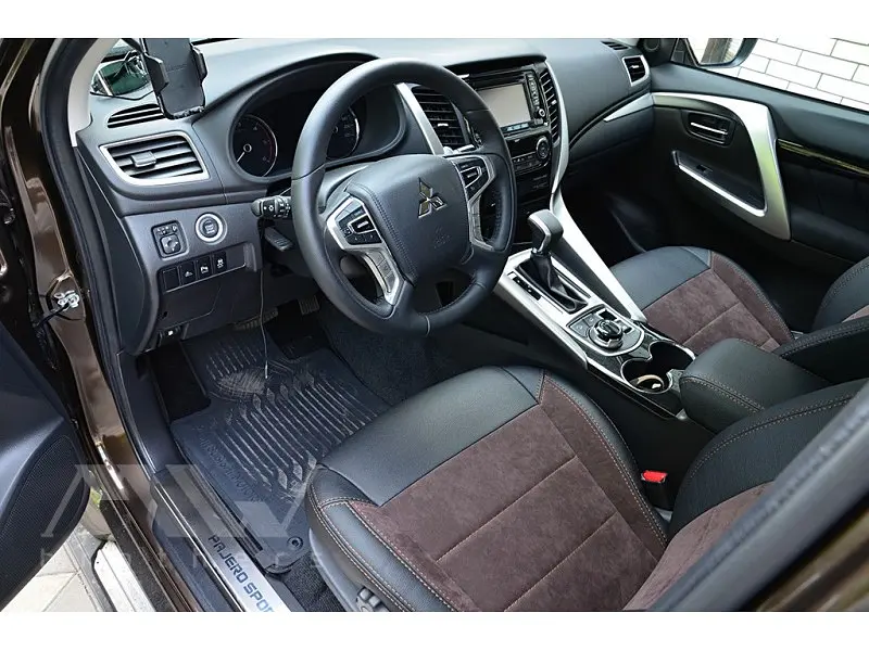 Авточохли модельні MW Brothers для Mitsubishi Pajero Sport III c 2015 - фото 3