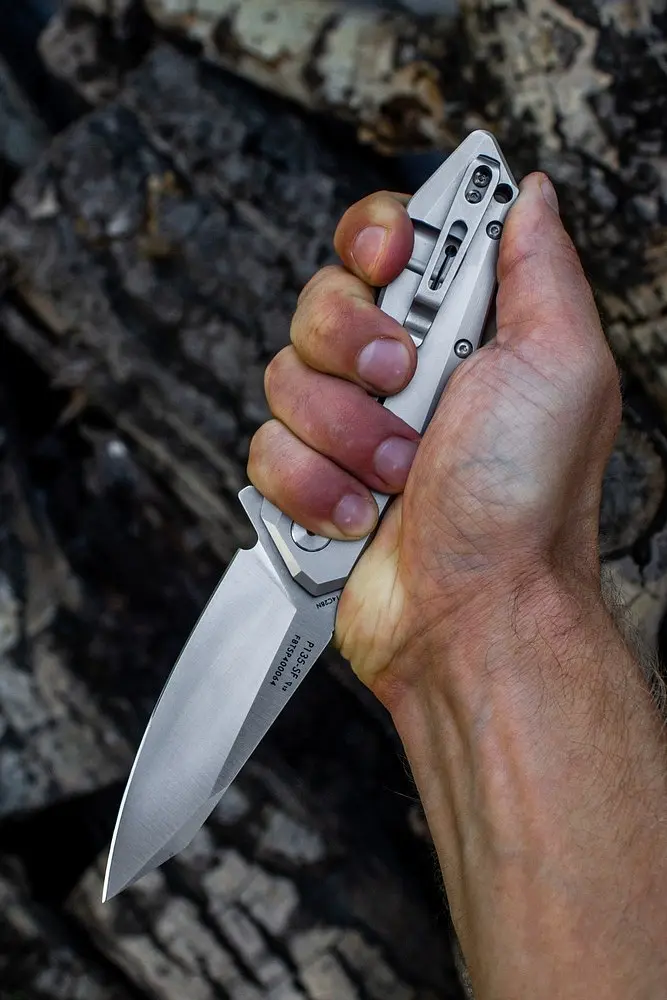 Ніж складаний туристичний Ruike P135-SF, (9.2 см) 14C28N / steel 420 сірий - фото 22