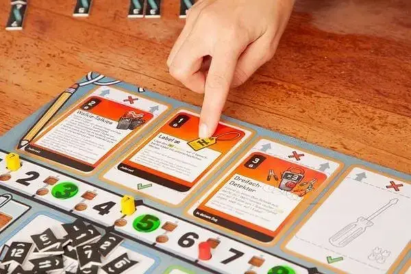 Кооперативна настільна гра Bomb Busters від Pegasus Spiele для дорослих дітей компанії Бомбастери німецькою мовою (SKU-163) - фото 7