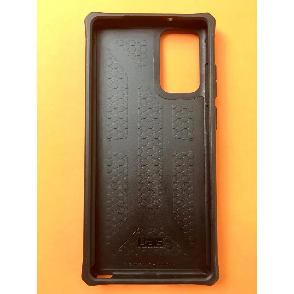 Оригинальный противоударный чехол UAG Monarch для Samsung Galaxy Note 20 (6.7") Carbon Fiber 212191114242 - фото 4