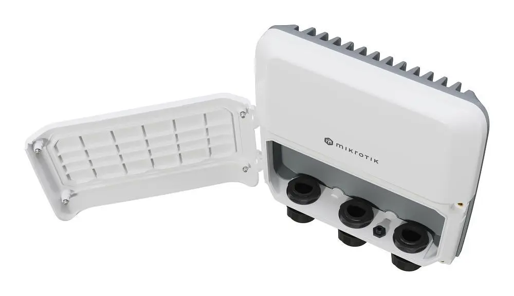 Маршрутизатор MikroTik (RB5009UPr+S+OUT) - фото 6