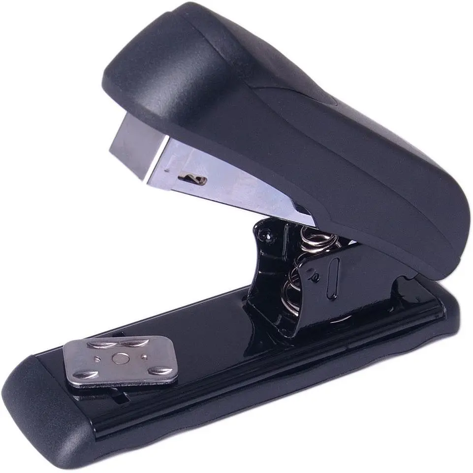 Степлер Buromax пластиковий №24/6, 26/6, 20 аркушів чорний (BM.4225-01) - фото 2