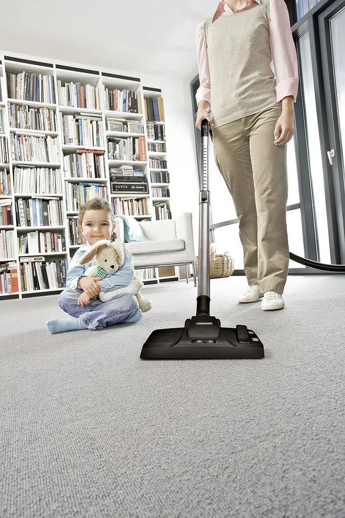 Пилосос безмішковий Karcher VC 3 (1.198-051.0) - фото 6