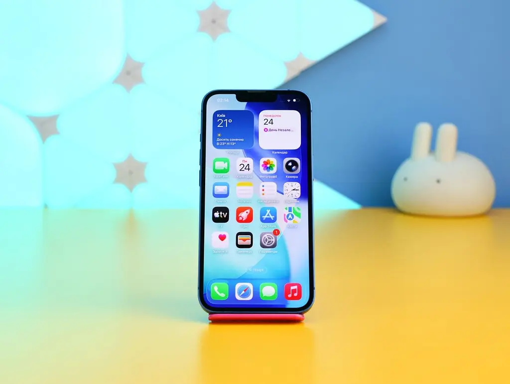 Смартфон Apple iPhone 13 128GB Blue (MLPK3) Б/У [132699] - фото 2