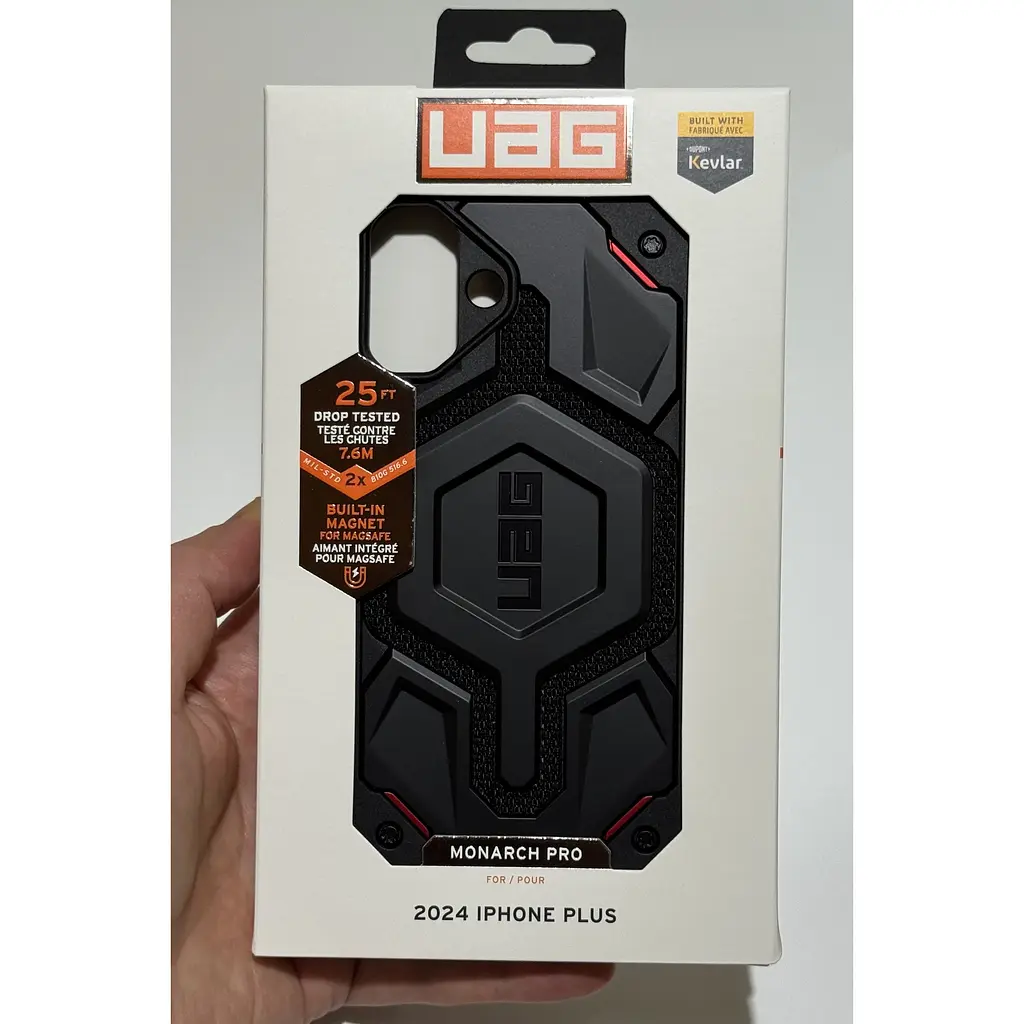 Оригинальный противоударный чехол UAG Monarch Pro MagSafe для Iphone 16 Plus Kevlar Black 114455113940  - фото 4
