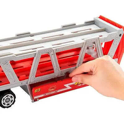 Вантажівка-транспортер Matchbox Дорожня пригода (GWM23) - фото 5