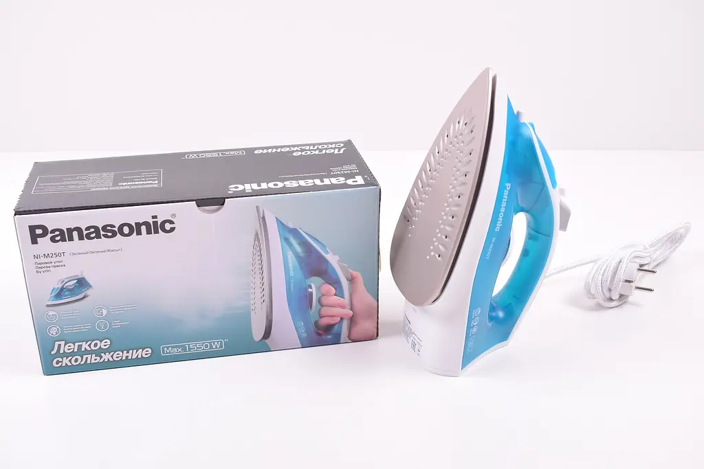 Праска Panasonic 1550Вт, 210мл, постійна пара - 15гр, керамічна підошва, блакитний teh0016223 - фото 4