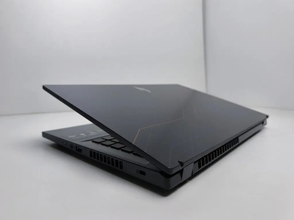 Ноутбук Acer Nitro V15 ANV15-52-58P7 (15.6 FHD 165 Hz, Intel Core 5 210H, 16 GB, 512 SSD, RTX 4050 6 GB, DOS) (NH.U0NAA.008) - фото 5