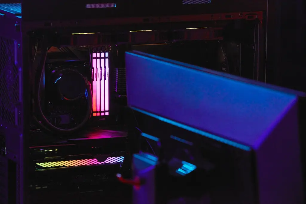 Kingston Пам'ять ПК DDR5 16GB 5600 FURY Beast RGB - фото 8