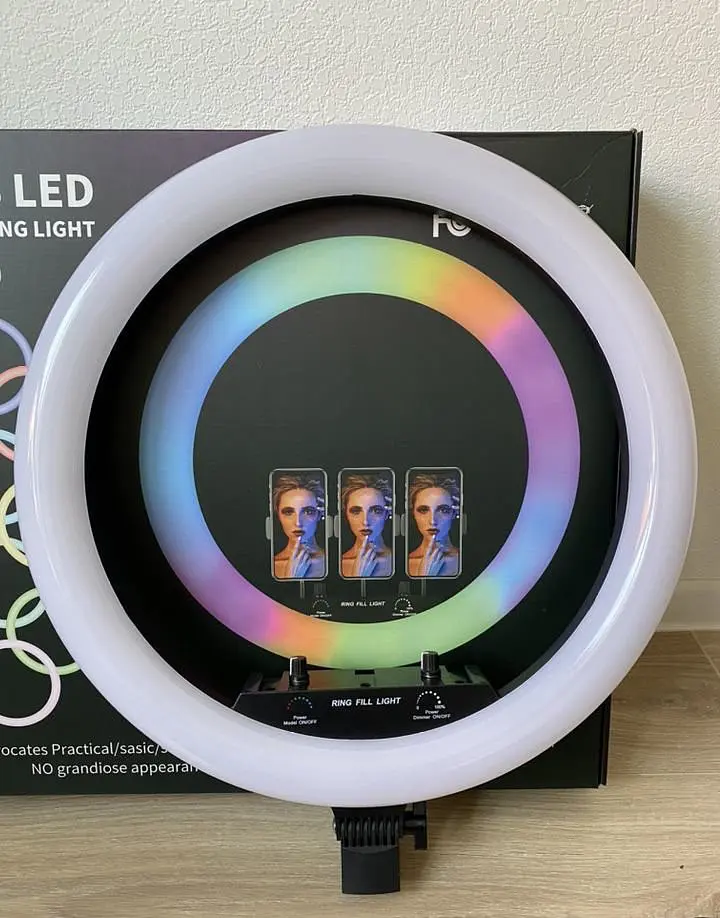 Світлодіодна кільцева лампа для селфі 45 см / Світлодіодна лампа RGB з пультом + сумка (MJ18) - фото 4