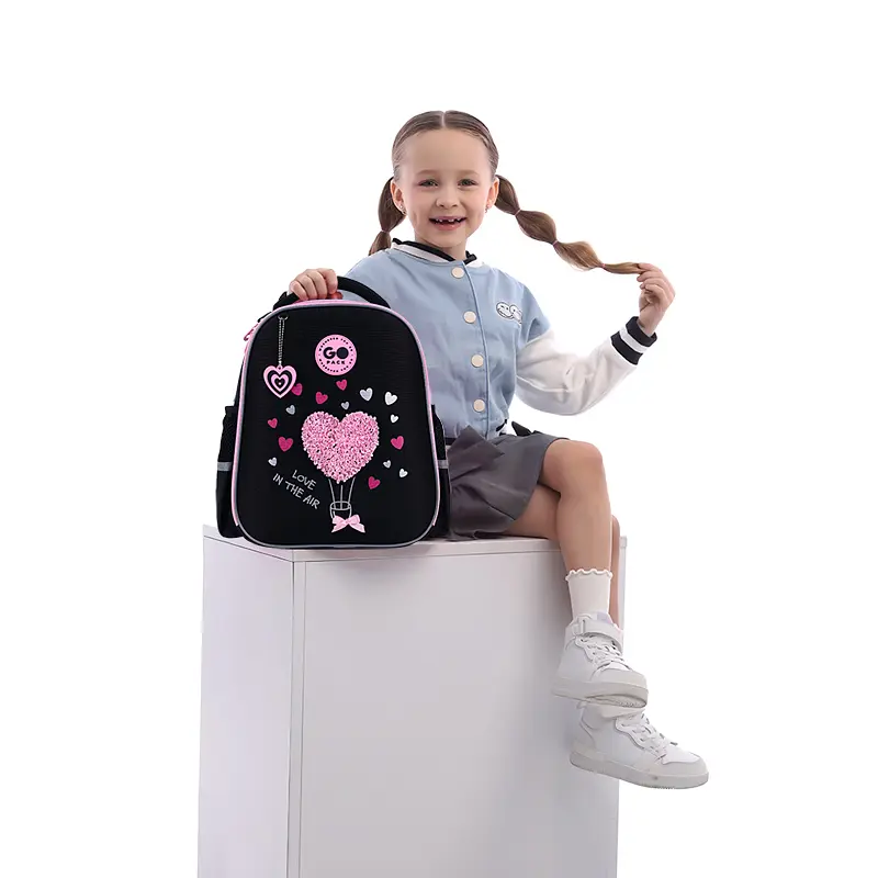 Рюкзак GoPack Education 165S Heart Черно-розовый (GO26-165S-2) - фото 17