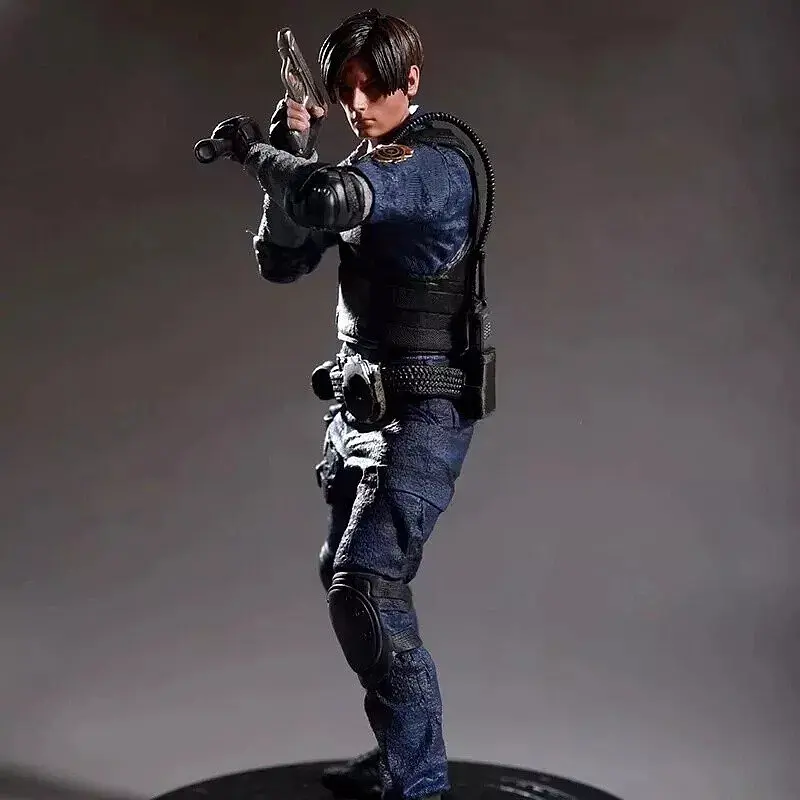 Фигурка Леон Скотт Кеннеди Обитель зла Resident Evil Leon S. Kennedy 32см CH RE LK 32 - фото 5
