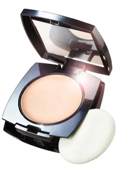 Компактна матуюча крем-пудра для обличчя Avon TRUE 235P Пряженное молоко, 9g