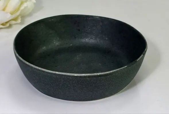 Салатник 16x4.5 см Шайні-дот 510 мл