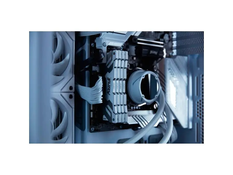 Пам'ять для настільних комп'ютерів Kingston FURY 16 GB DDR5 8000 MHz Renegade White (KF580C38RW-16) - фото 5