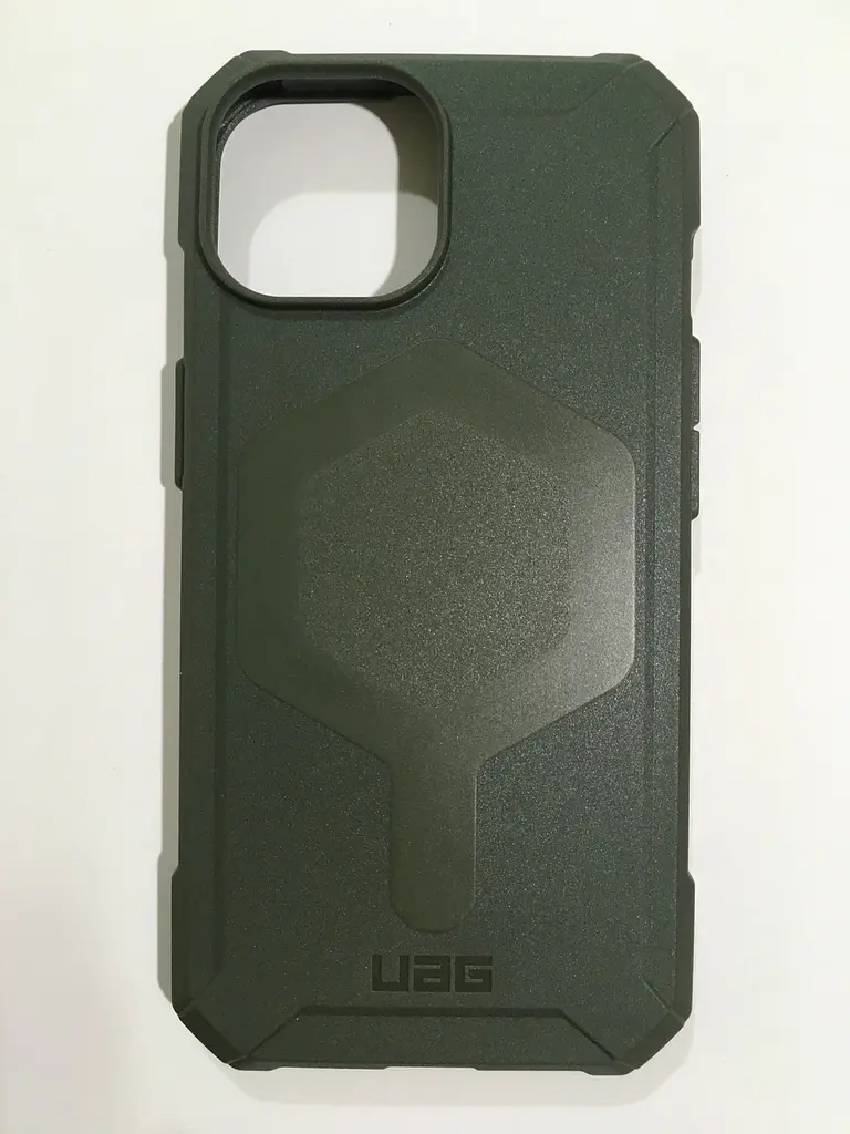 Оригинальный противоударный чехол для Iphone 15/14/13 UAG Essential Armor MagSafe Olive Drab 114288117272 - фото 2