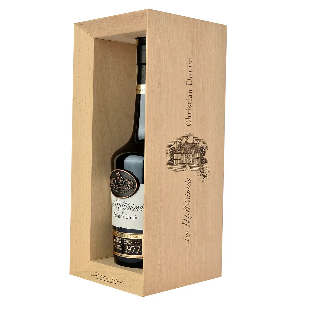 Кальвадос Christian Drouin Calvados 1977, в деревянной коробке, 42%, 0,7 л - фото 2