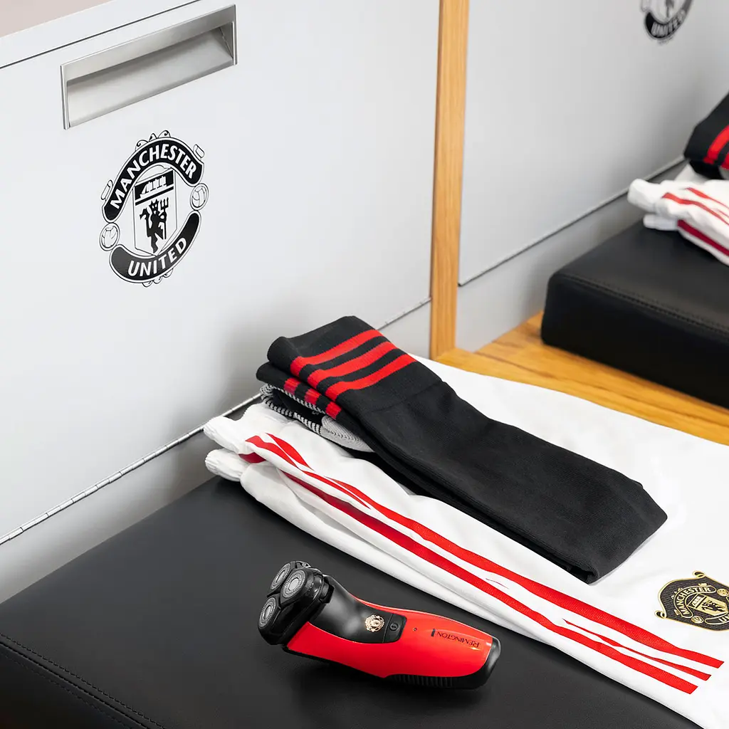 Электробритва Remington Manchester United Power Series Aqua черно-красная (PR1355) - фото 6