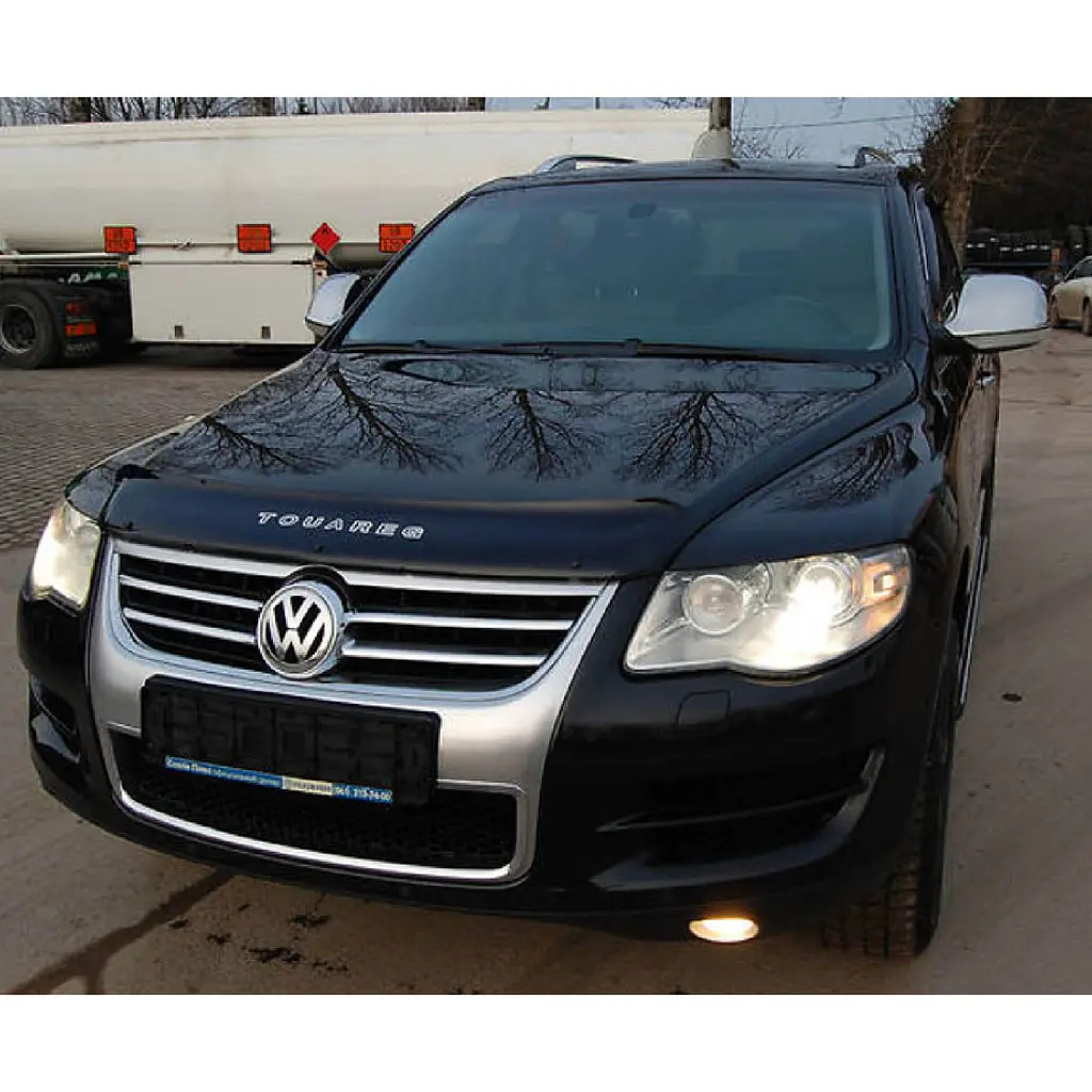 Дефлектор капоту мухобійка Volkswagen Touareg 2002-2010 Євро кріплення Voron Glass - фото 6