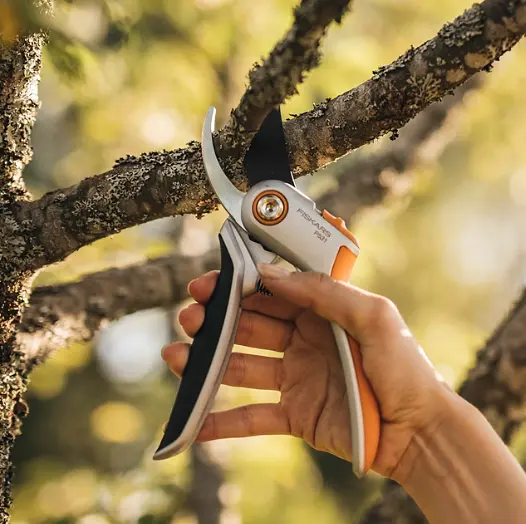 Площинний секатор суцільнометалевий Fiskars Plus P531 (1057168) - фото 6