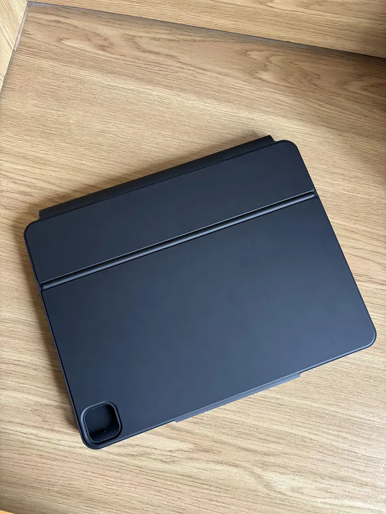 Чохол-клавіатура OMOTON для планшета iPad Pro 13" M4 2024 з під'єднанням через Bluetooth та тачпадом чорний (SKU-149) - фото 10