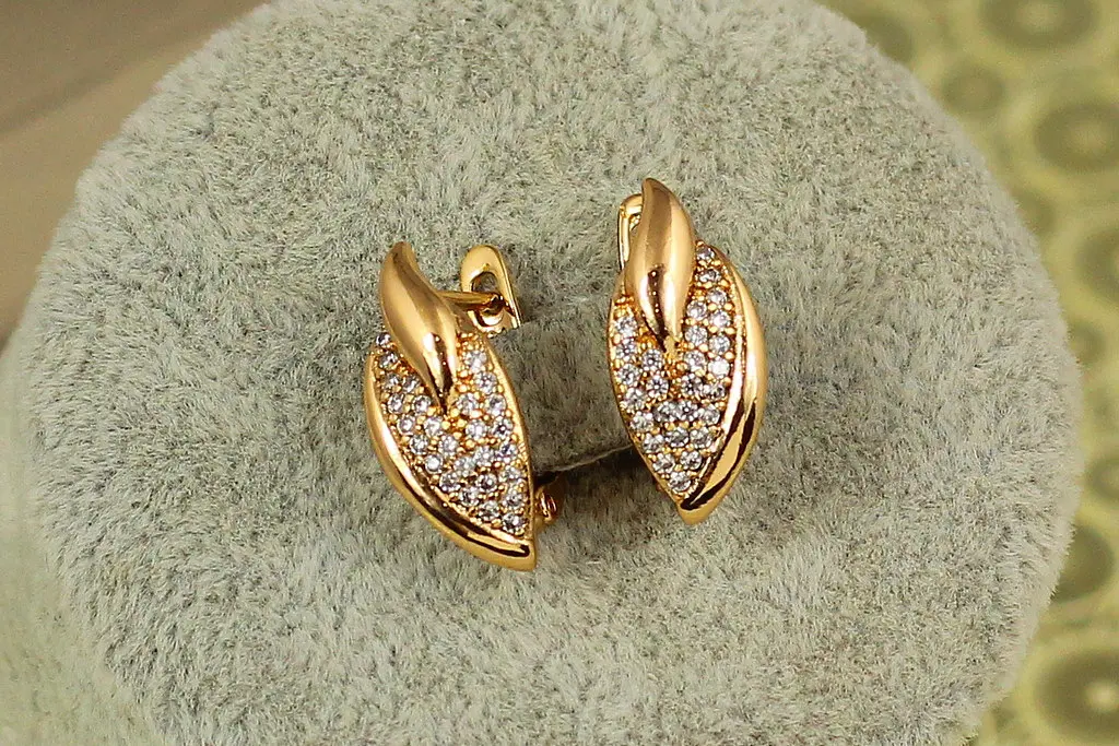 Сережки Xuping Jewelry Вуаль 1,7 см золотисті