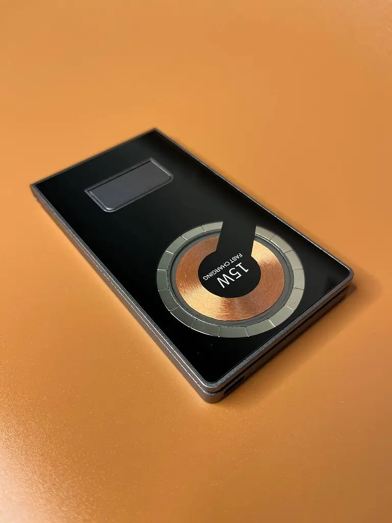 Зарядное устройство беспроводное Qi 3-in-1 Magnetic Wireless Charger JYD-WC166 - фото 2