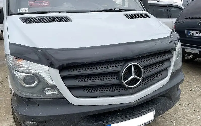 Дефлектор капоту мухобійка Mercedes Sprinter 906 2006-2013 - фото 3