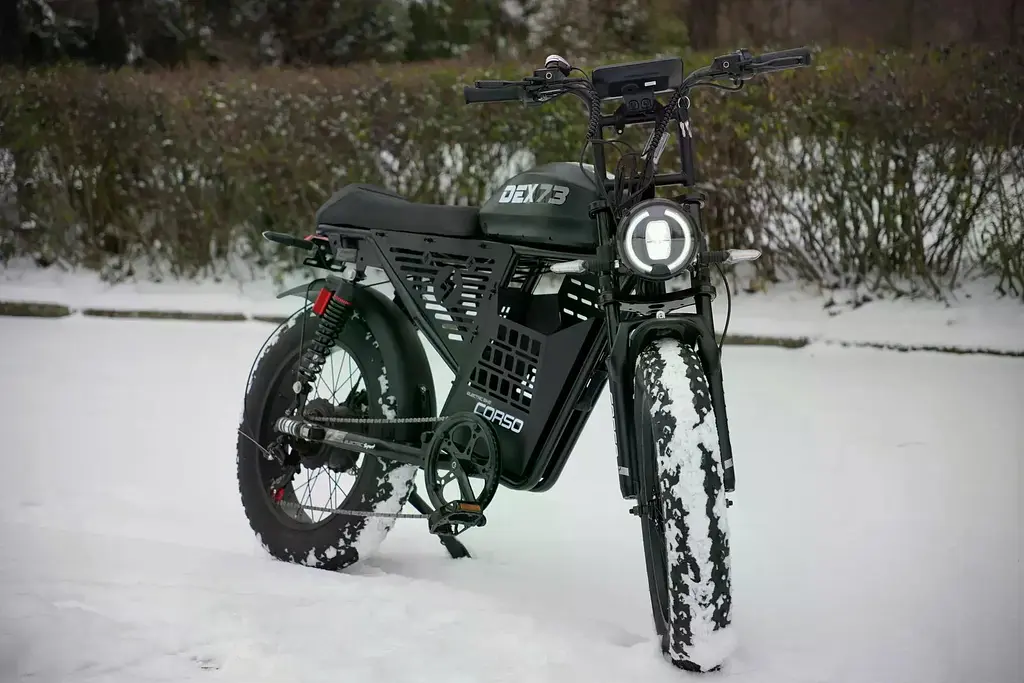 Електрофетбайк Corso DEX-73 20" DX-22530 (1200W 48V 23Ah) Чорний - фото 3