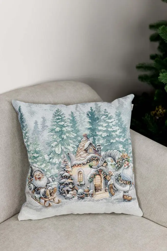 Наволочка Прованс гобеленова Казкові гноми Салазки 45х45 см (38481) - фото 5