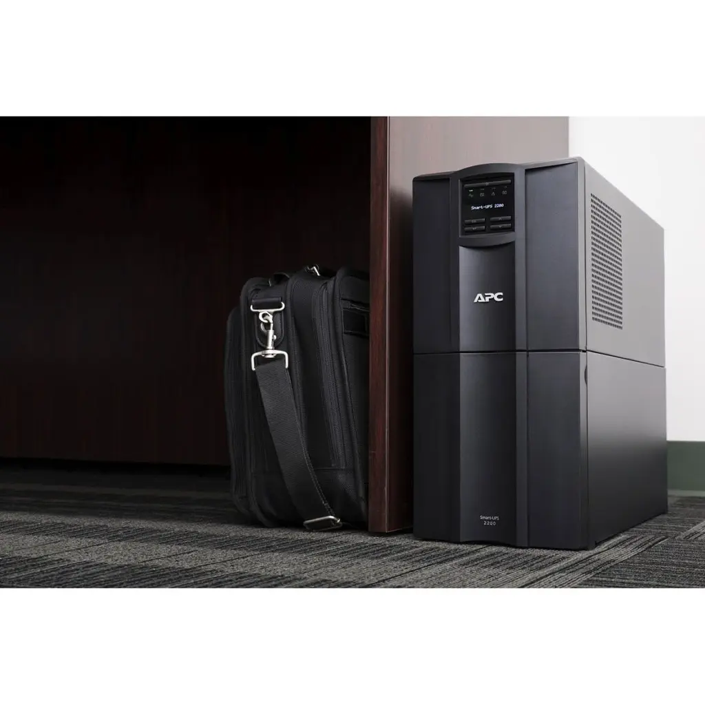Джерело безперебійного живлення (ДБЖ) APC Smart-UPS 2200VA (SMT2200IC) [122445] - фото 3